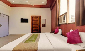Hotel orange town